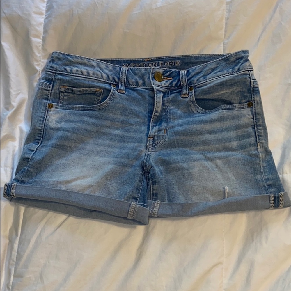 American Eagle super super stretch shorts